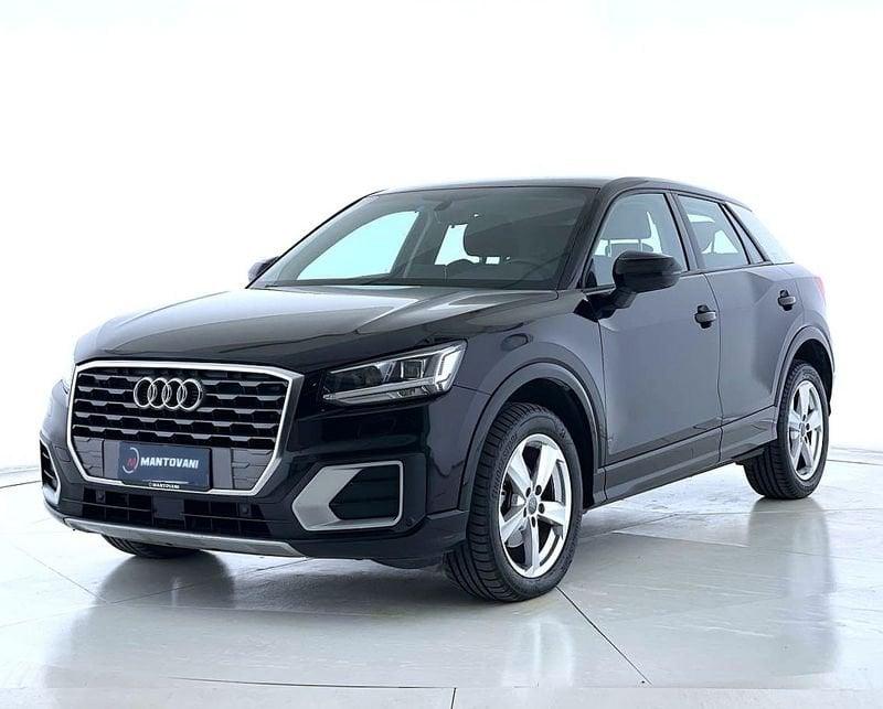 Audi Q2 1.6 30 TDI Identity Black S TRONIC
