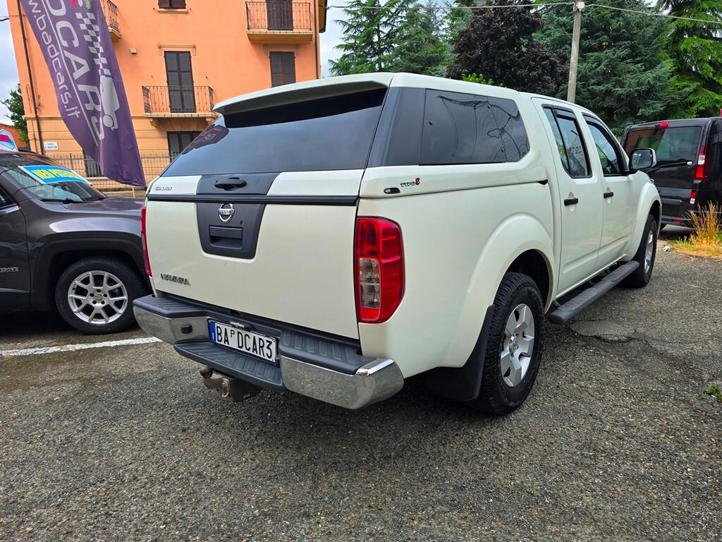 Nissan Navara 2.5 dCi 190CV 4 porte Double Cab LE