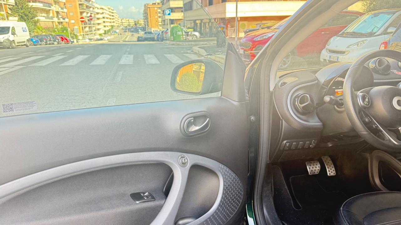 Smart ForTwo 70 1.0 Prime LED NAVI PACK SPORT PANORAMA CERCHI 16 PDC