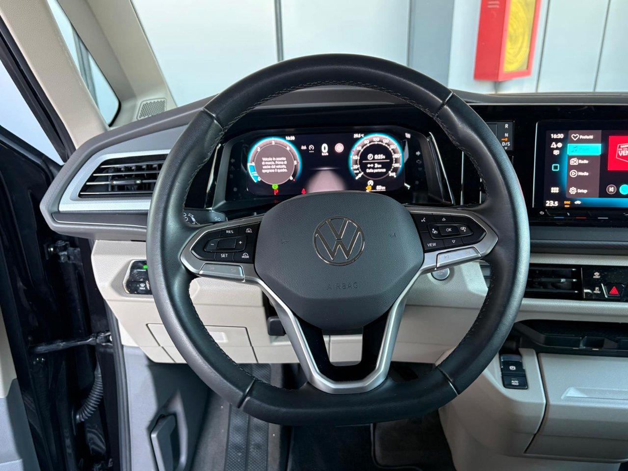 Volkswagen Multivan 2.0 tdi Space 150cv dsg 7p.ti