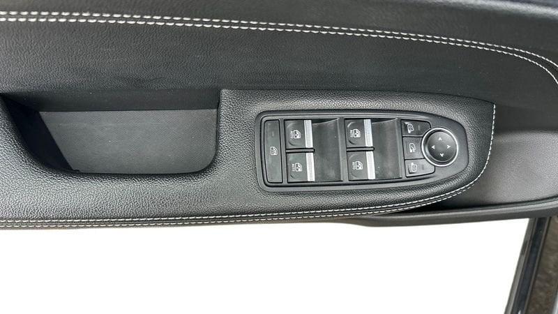 Renault Arkana 1.6 E-Tech full hybrid Intens Auto 145cv 1.6 E-Tech full hybrid Intens 145cv