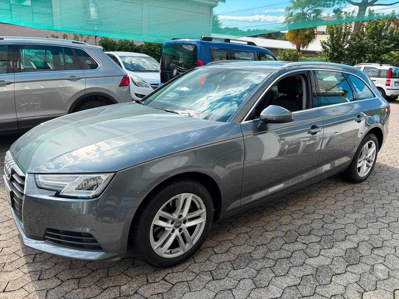 Audi A4 Avant 2.0 TDI 150 CV S tronic Business*EURO6*NAVI