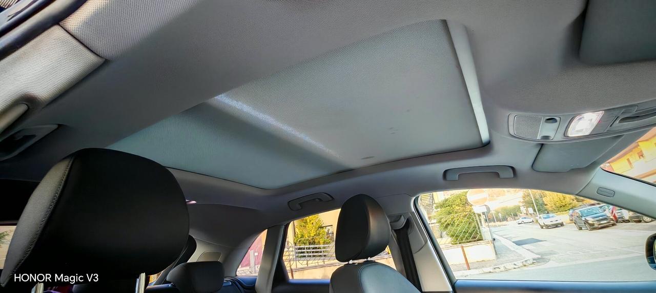 Audi Q3 2.0 TDI 150 CV Business*TETTO*NAVI*XENON*