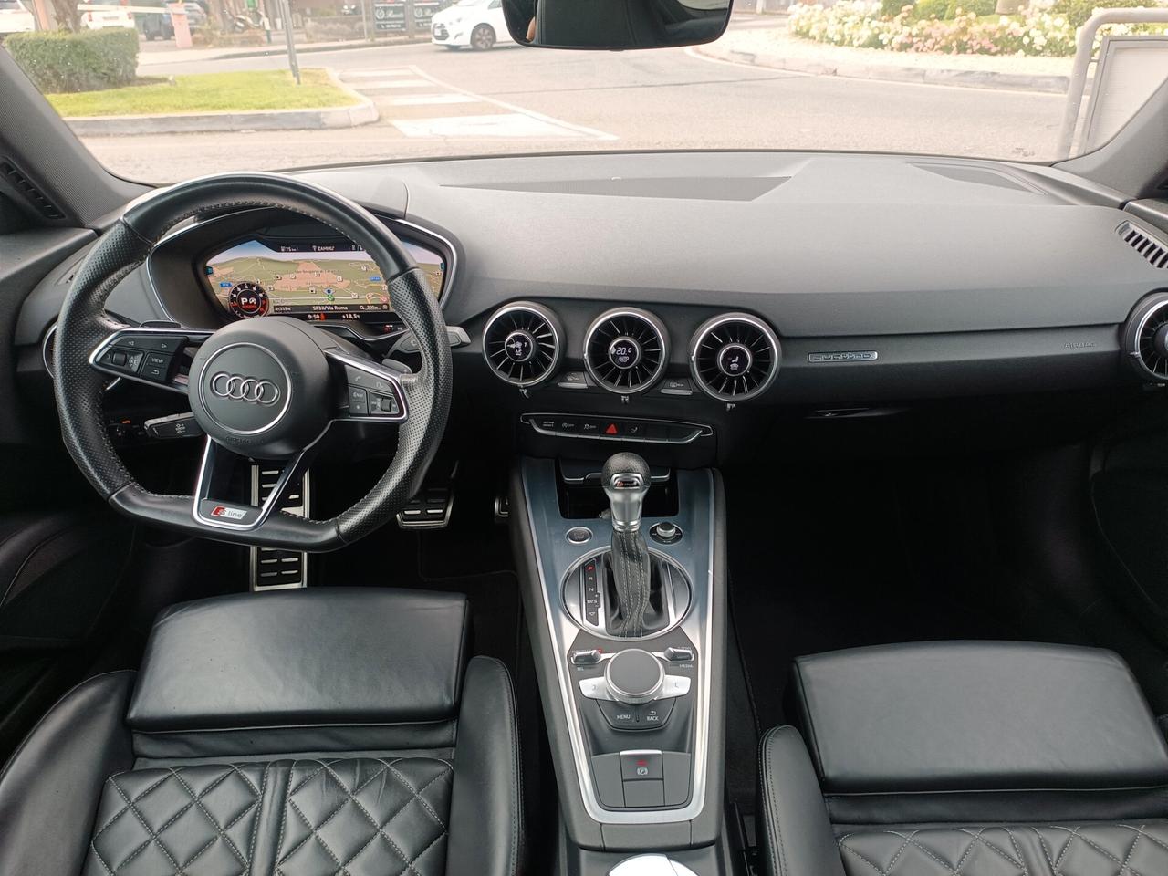 Audi TT Coupé 2.0 TFSI S line
