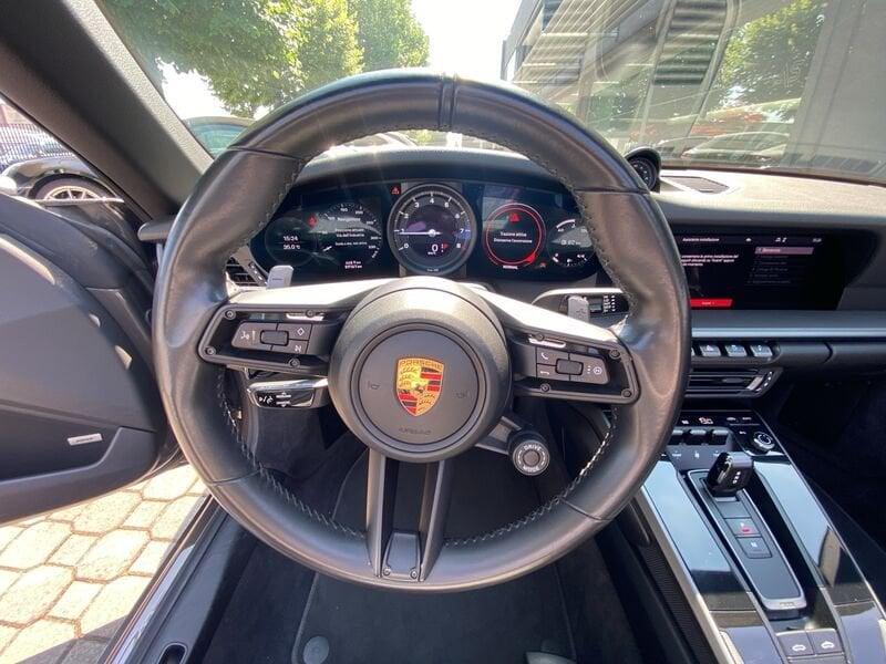 Porsche 911 992 Carrera 4S Cabriolet (992.1)