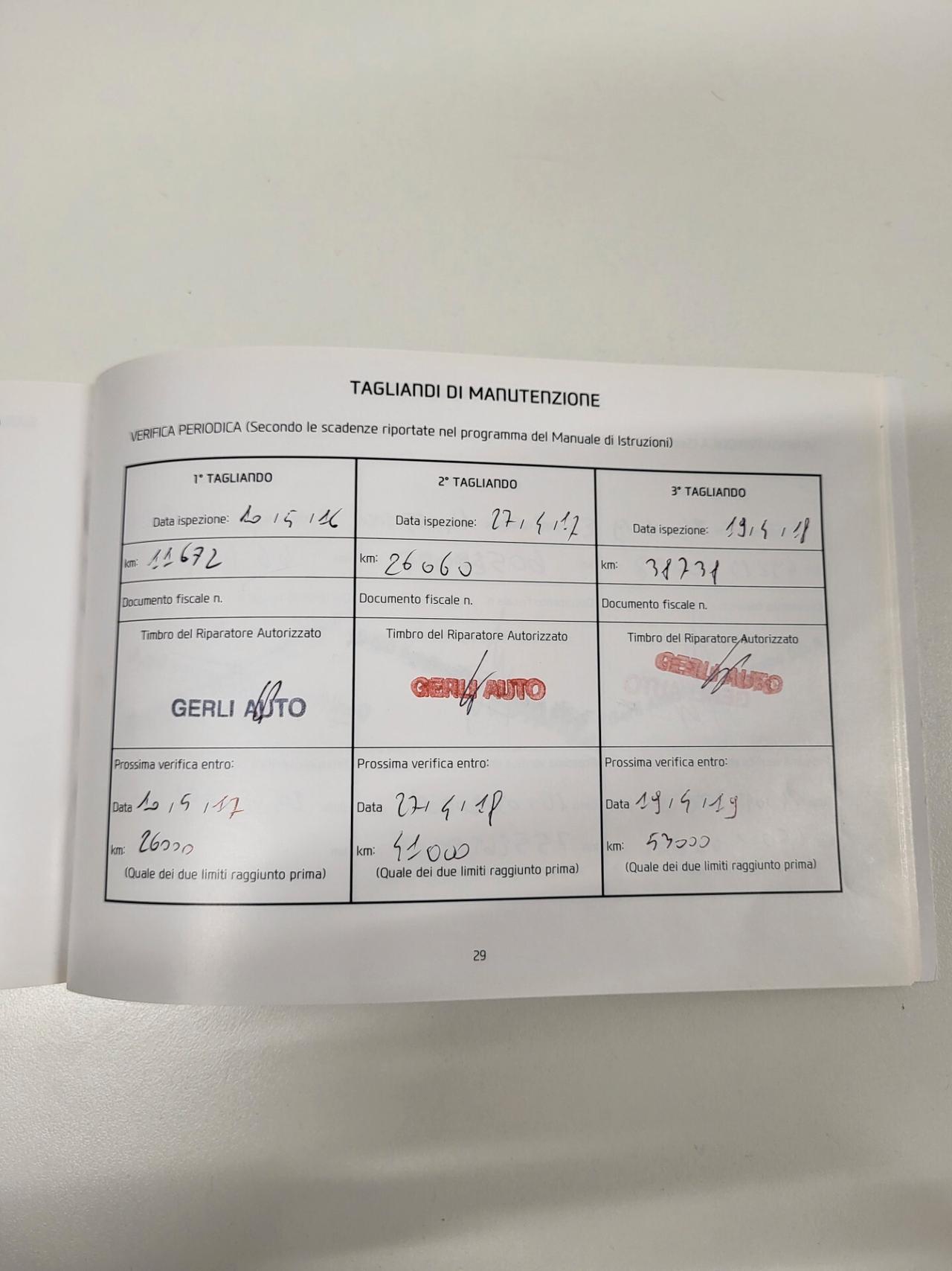 Hyundai iX35 1.6 GDI 16V 2WD Comfort PREZZO REALE!! UNICO PROPRIETARIO!!TUTTI I TAGLIANDI UFFICIALI!!