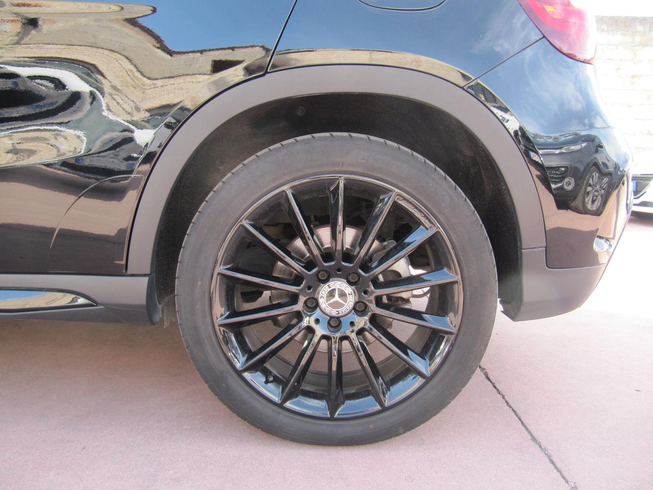 Mercedes-benz GLA 200 d Automatic Premium - tetto apribile