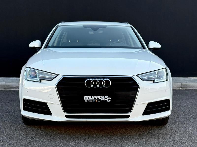 Audi A4 Avant 35 2.0 tdi Sport 150cv s-tronic