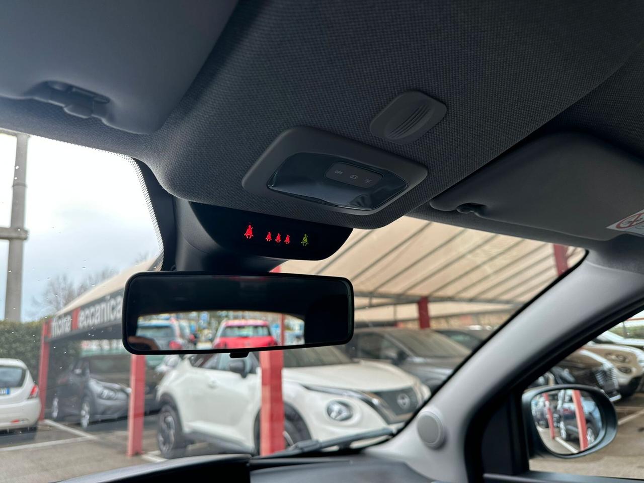 Lancia Ypsilon 1.0 FireFly 5 porte S&S Hybrid Gold