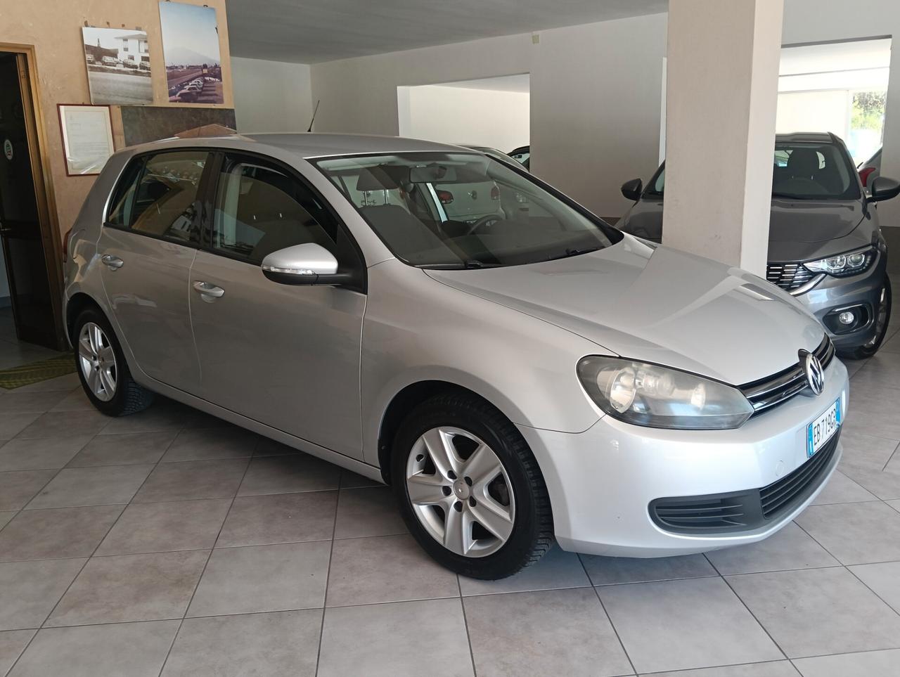 Volkswagen Golf 12benzina