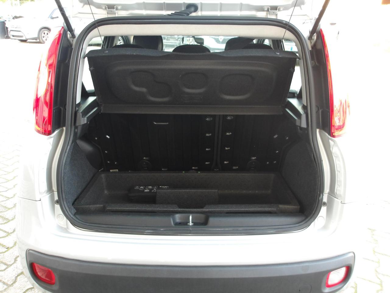 Fiat PANDA 1.2 Lounge 69cv