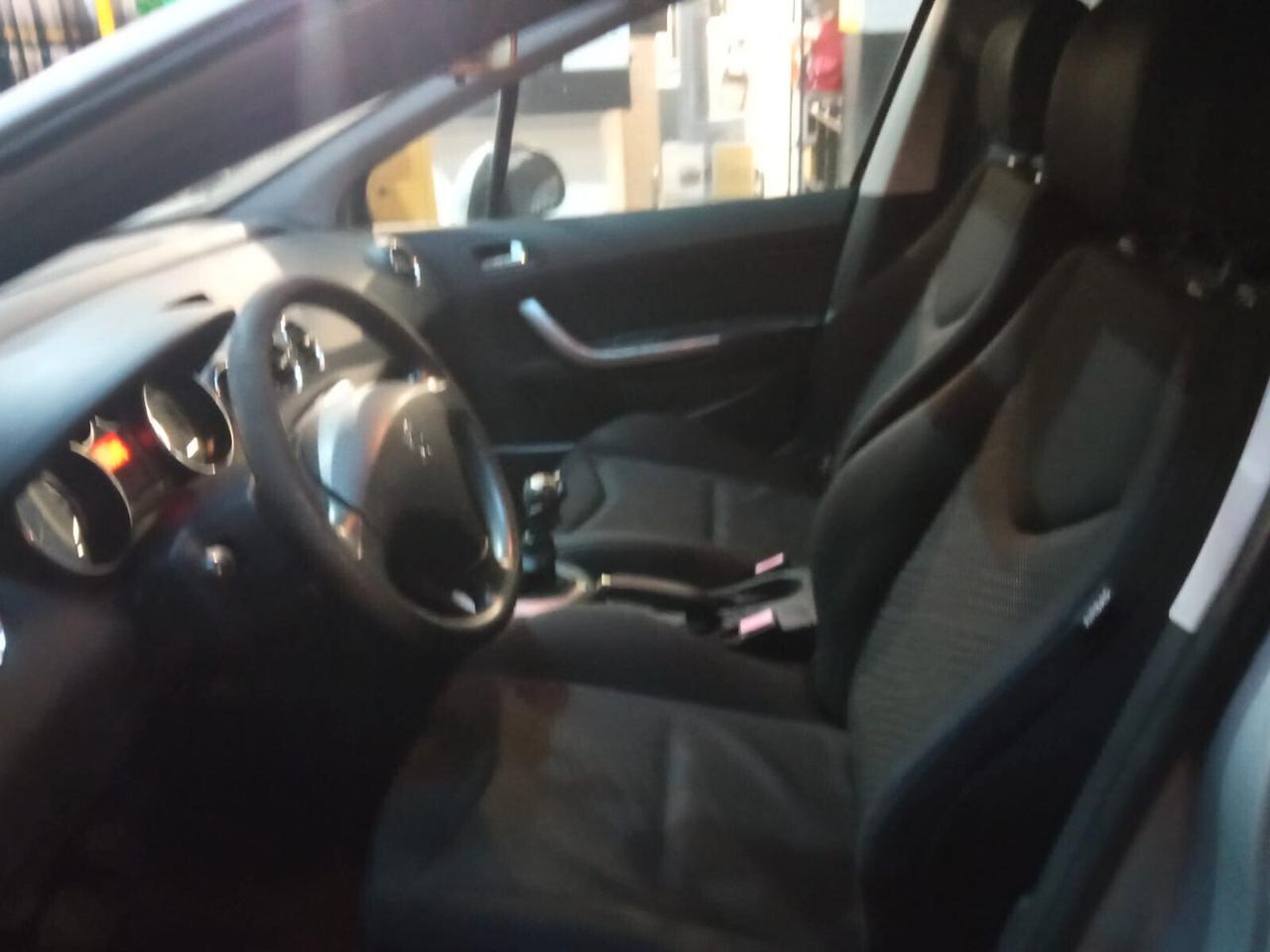 Peugeot 308 1.4 VTi 95CV SW Premium