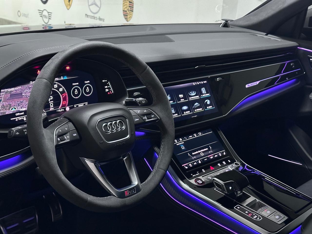 Audi Q8 RS TFSI V8 quattro tiptronic Performance