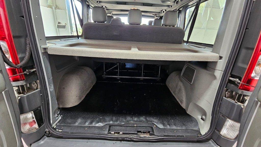 Opel Vivaro 27 2.0 CDTI 120CV PC-TN Combi 9 posti