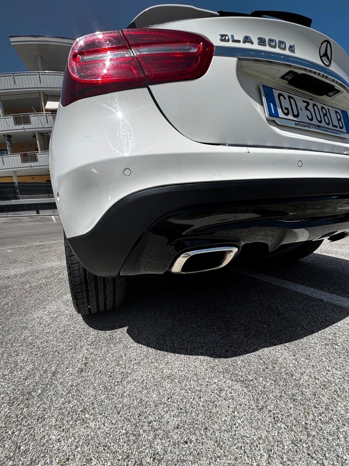 MERCEDES GLA 200CDI SPORT NIGHT EDITION AT7
