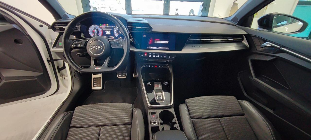 Audi A3 SPB 40 TDI quattro S tronic line edition
