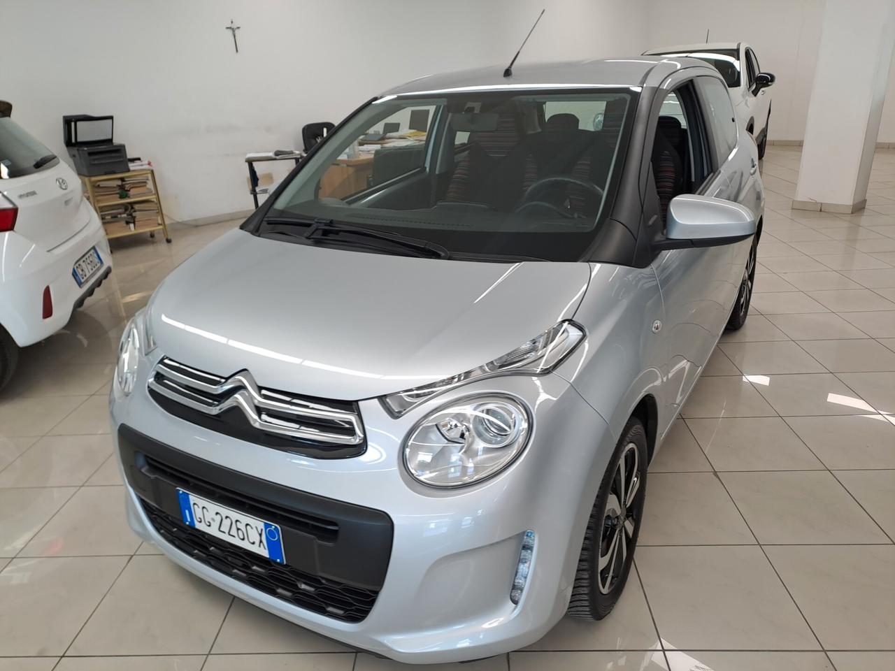 Citroen C1 VTi 72 S&S 5 porte Shine
