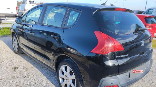 PEUGEOT 3008 1.6 HDi 110CV cambio robotizzato Tecno