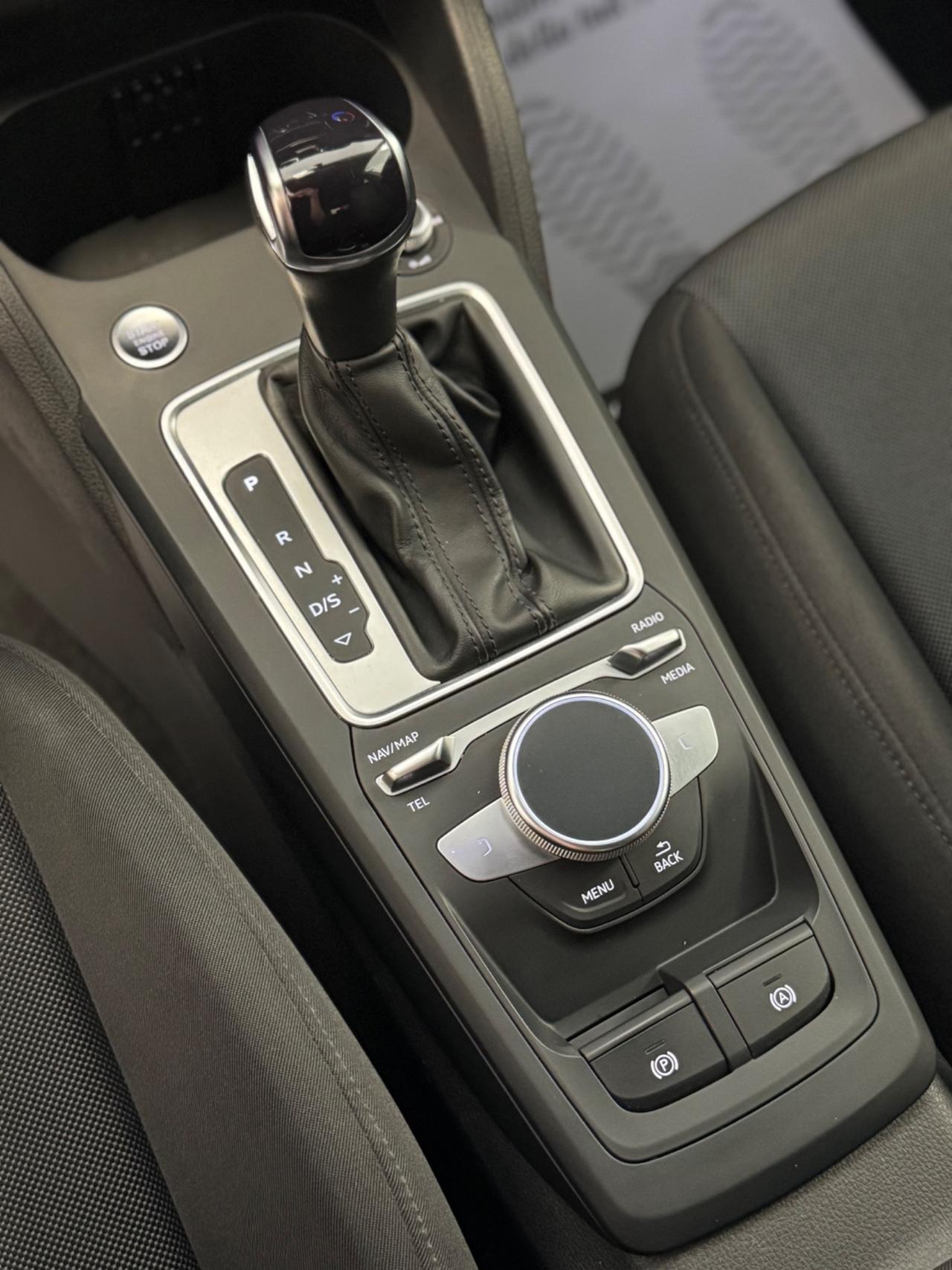 Audi Q2 30 TDI S line Edition