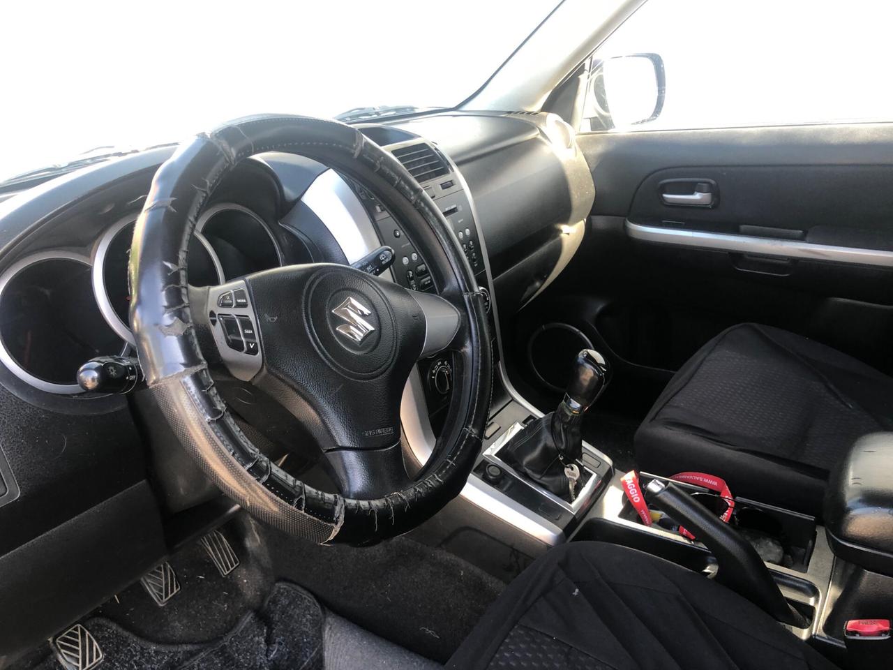 Suzuki Grand Vitara 1.9 DDiS 5 porte