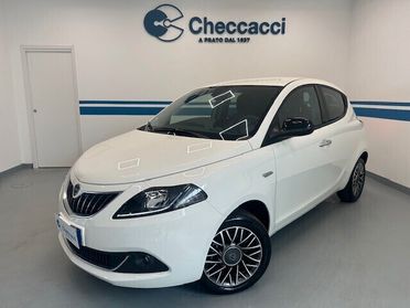 Lancia Ypsilon 1.0 firefly hybrid Gold Plus s