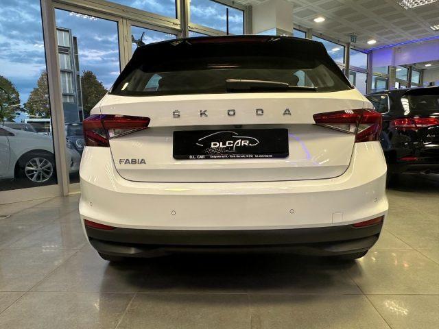 SKODA Fabia 1.0 MPI 80 CV Monte Carlo