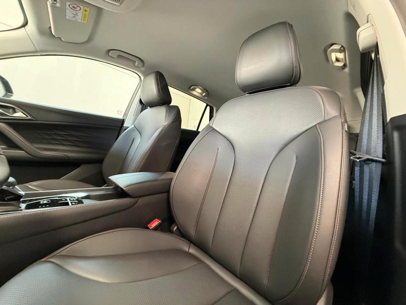 Mg HS 1.5 hybrid+ Luxury auto