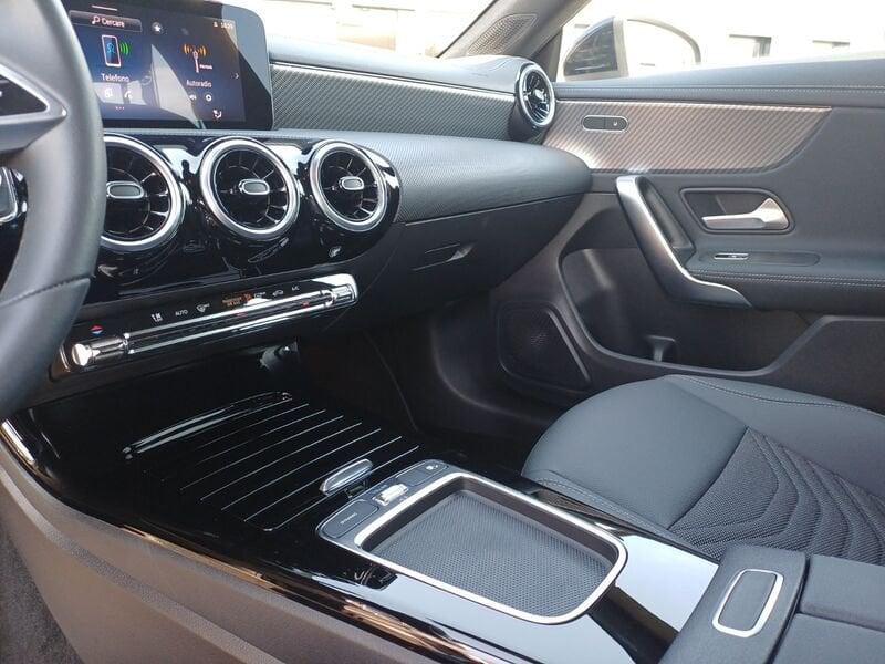 Mercedes-Benz CLA CLA Shooting Brake 200 d Progressive Advanced