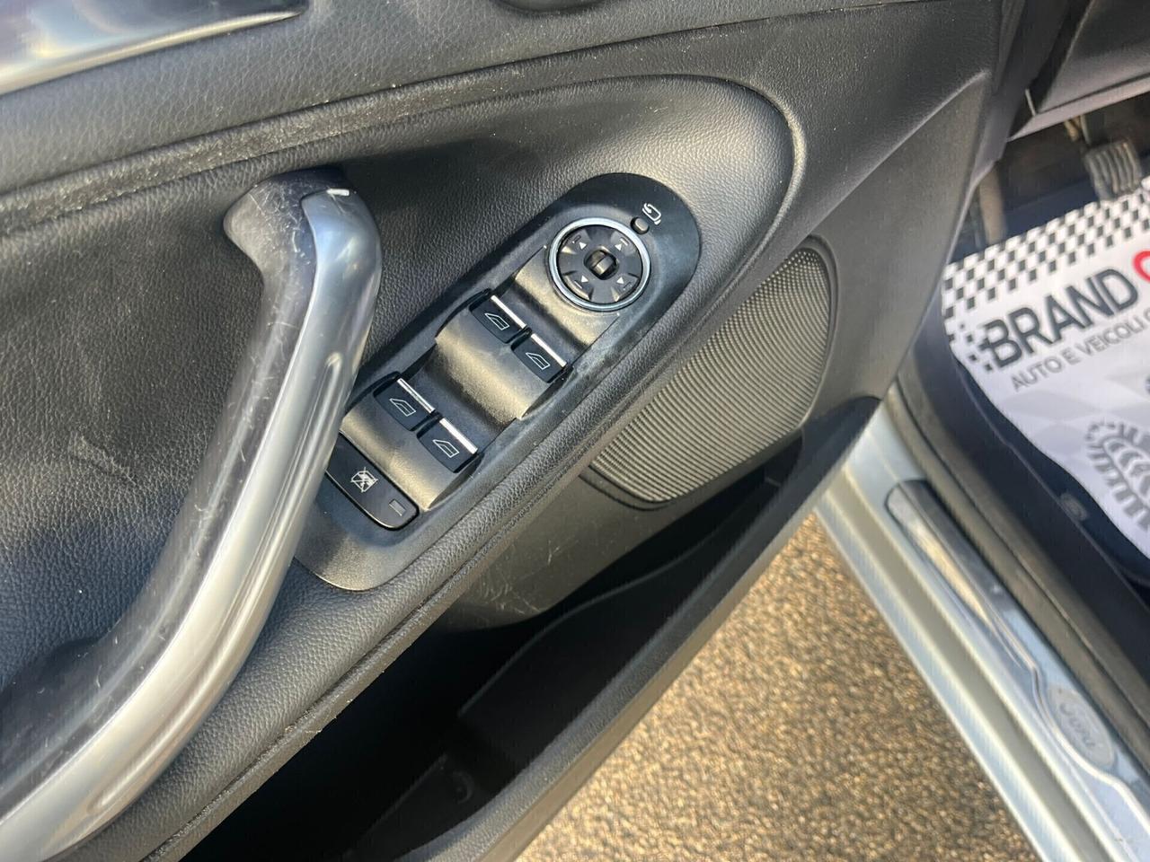 Ford S-Max 2.0 TDCi 140CV Titanium Unipro