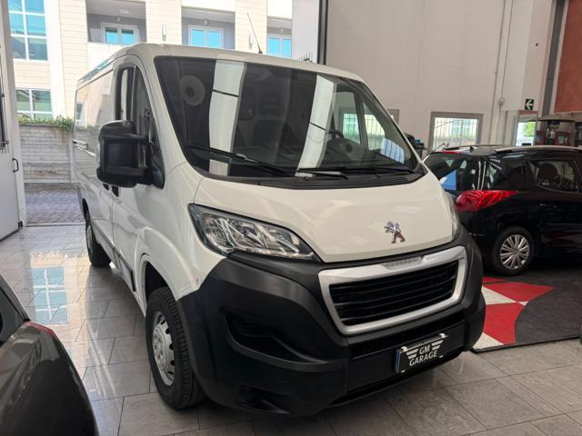 PEUGEOT Boxer 330 2.0 BlueHDi 130CV PC-TN Furgone