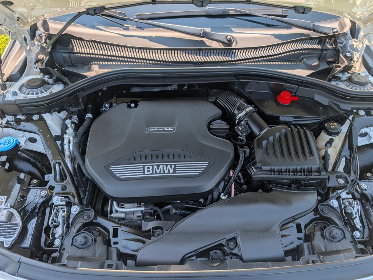 Bmw 116 116d 5p. Msport