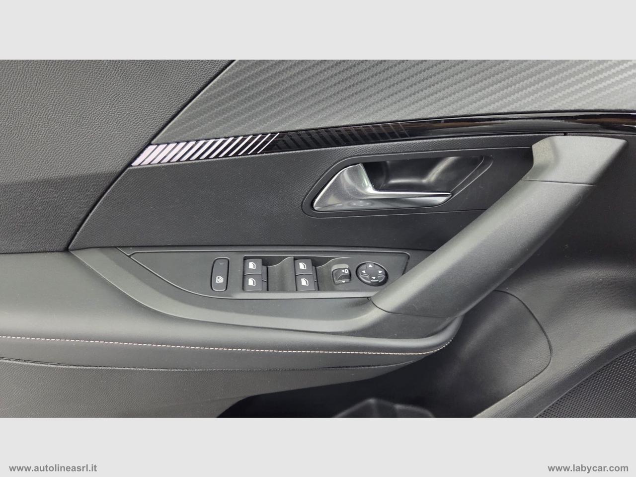 PEUGEOT 2008 PureTech 100 S&S Allure