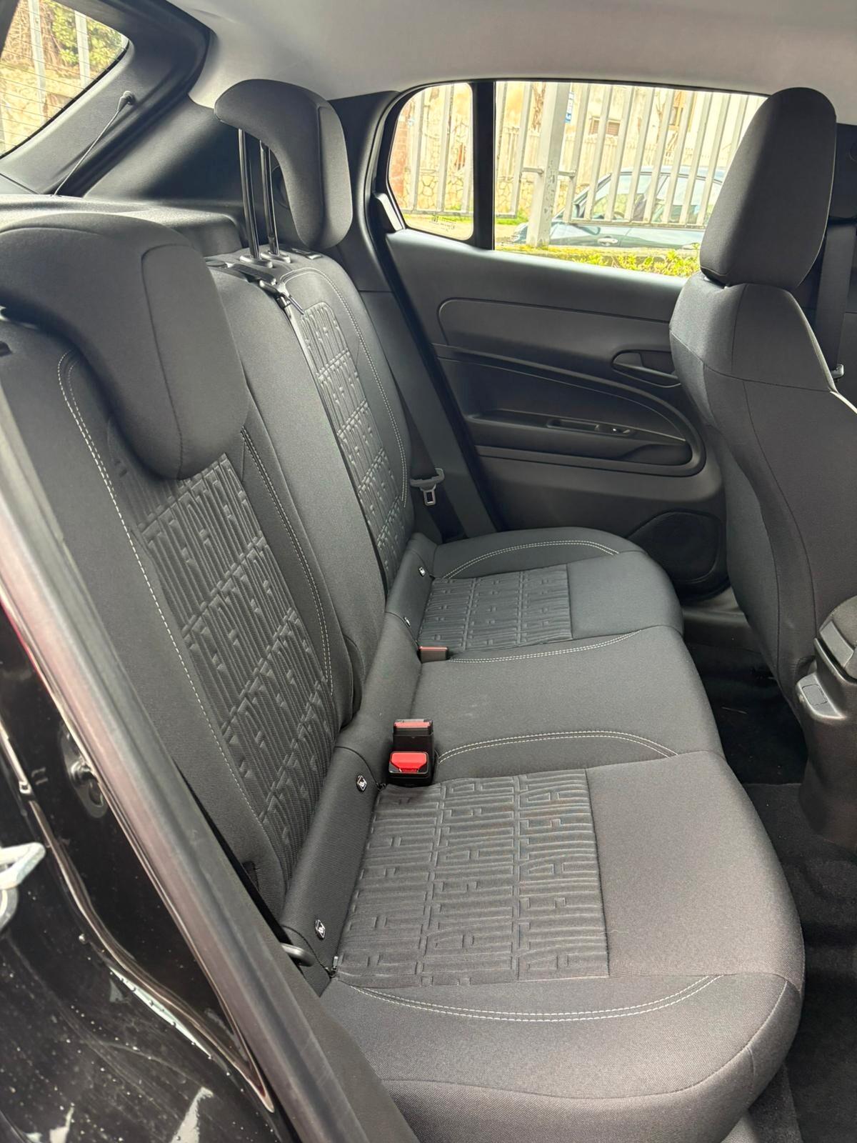 Fiat 600 Hybrid 110 CV DCT MHEV Icon