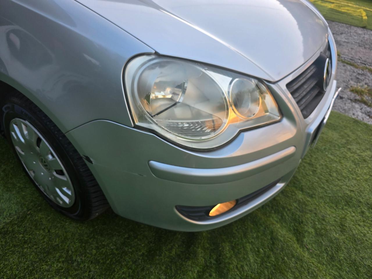 Volkswagen Polo 1.4BENZ 80CV SOLO 99000KM-2007
