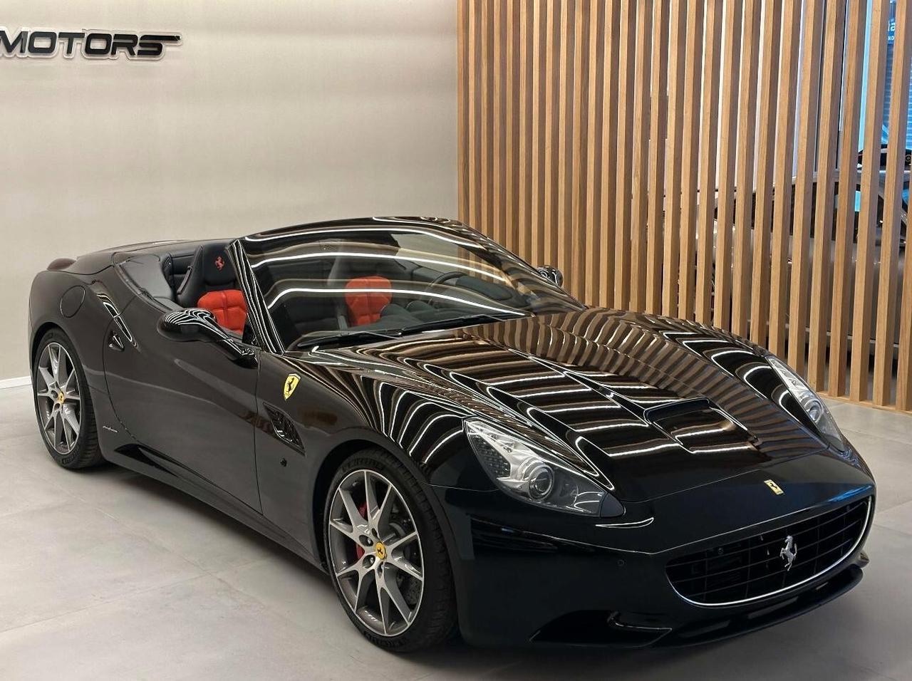 FERRARI CALIFORNIA 4.3 V8 DCT LIMITED