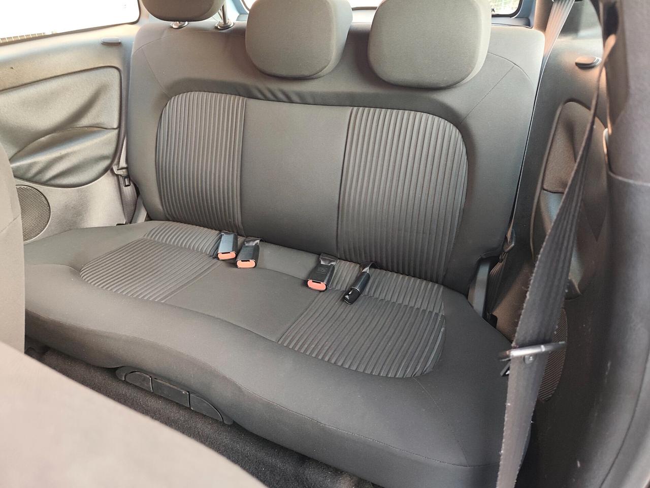 Lancia Ypsilon 1.4 Benz GPL neopatentati