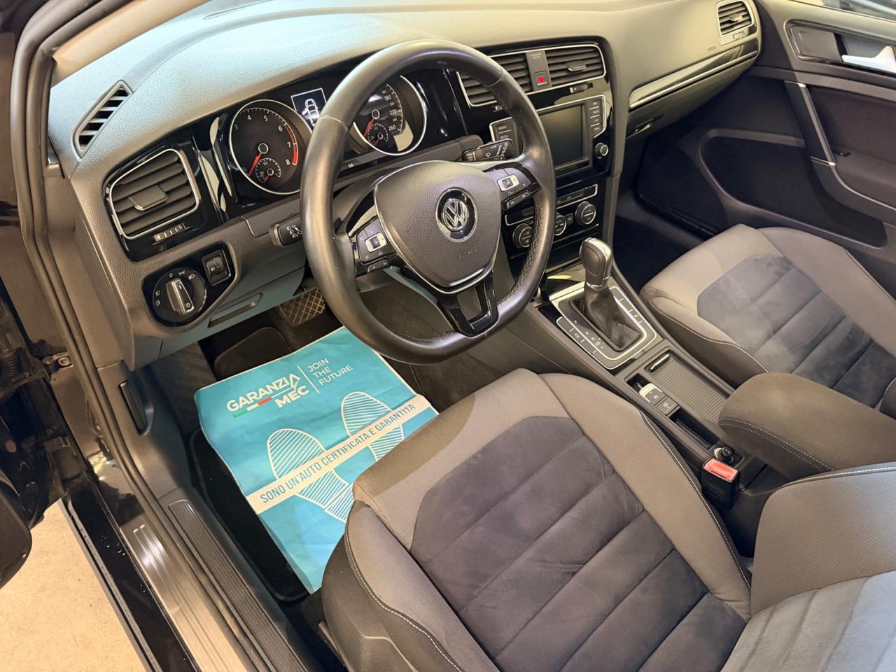 Volkswagen Golf Variant 1.4 TGI DSG Highline BlueMotion