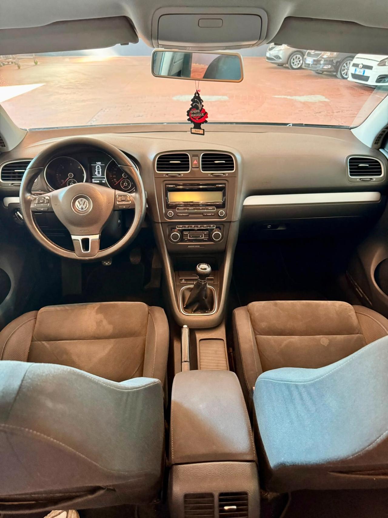 Volkswagen Golf 1.6 TDI DPF 5p. Highline