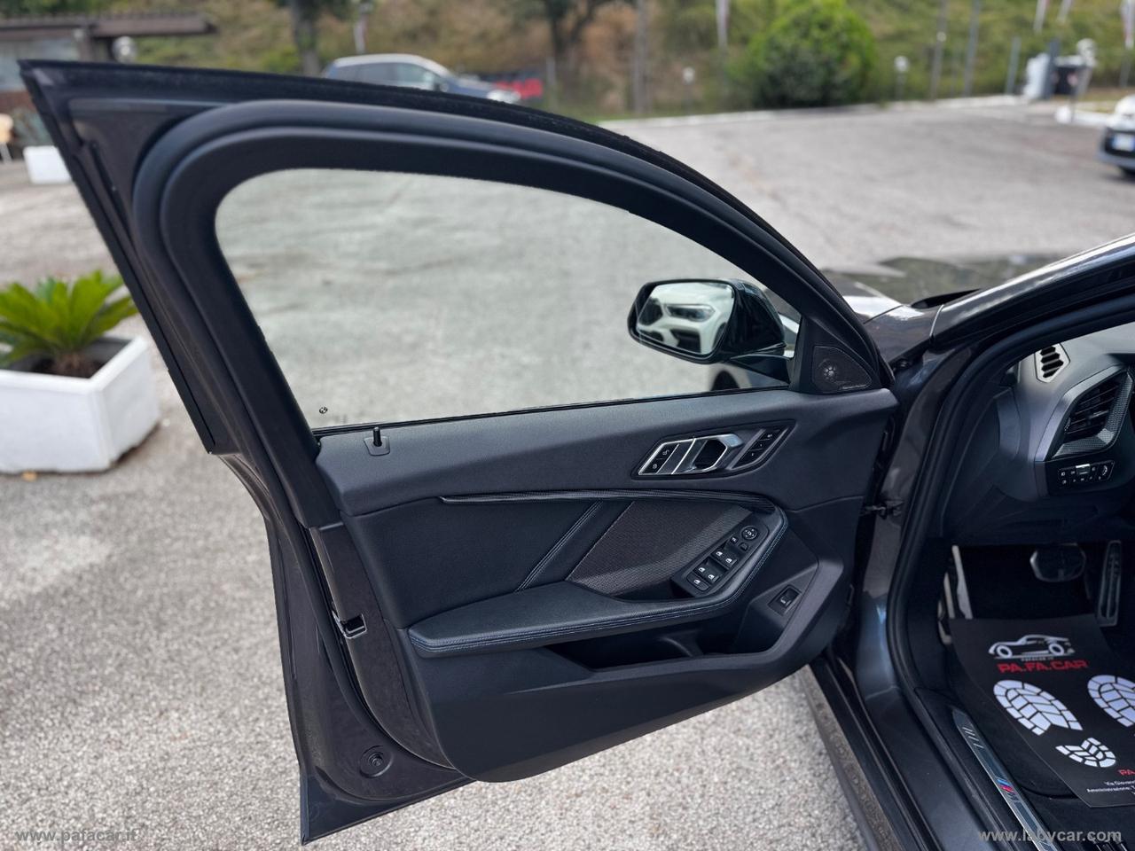 BMW 120d xDrive 5p. Msport