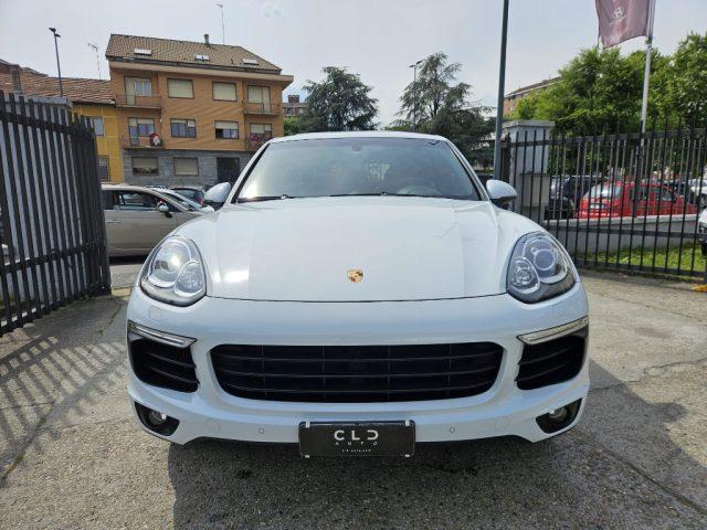 PORSCHE Cayenne 3.0 Diesel Platinum Edition GANCIO TRAINO