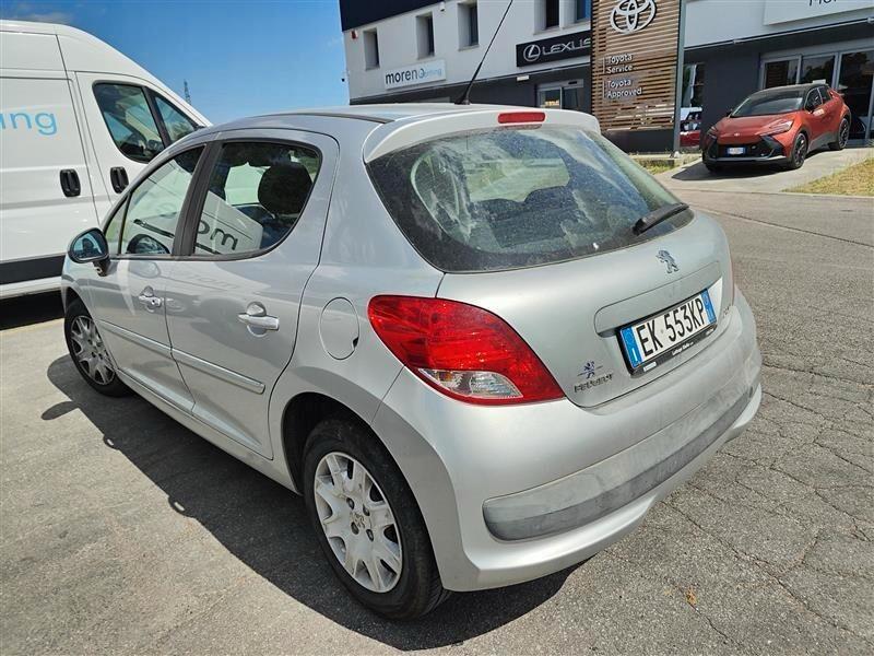 Peugeot 207 1.4 HDi 70CV 5p. Energie