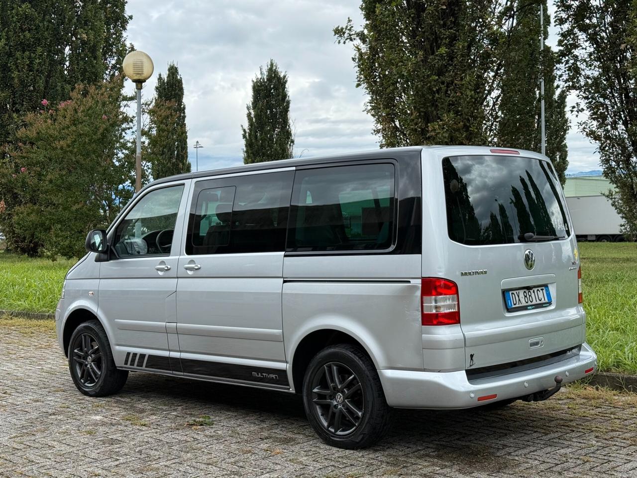 Volkswagen Multivan 2.5 TDI/174CV 4motion Highline