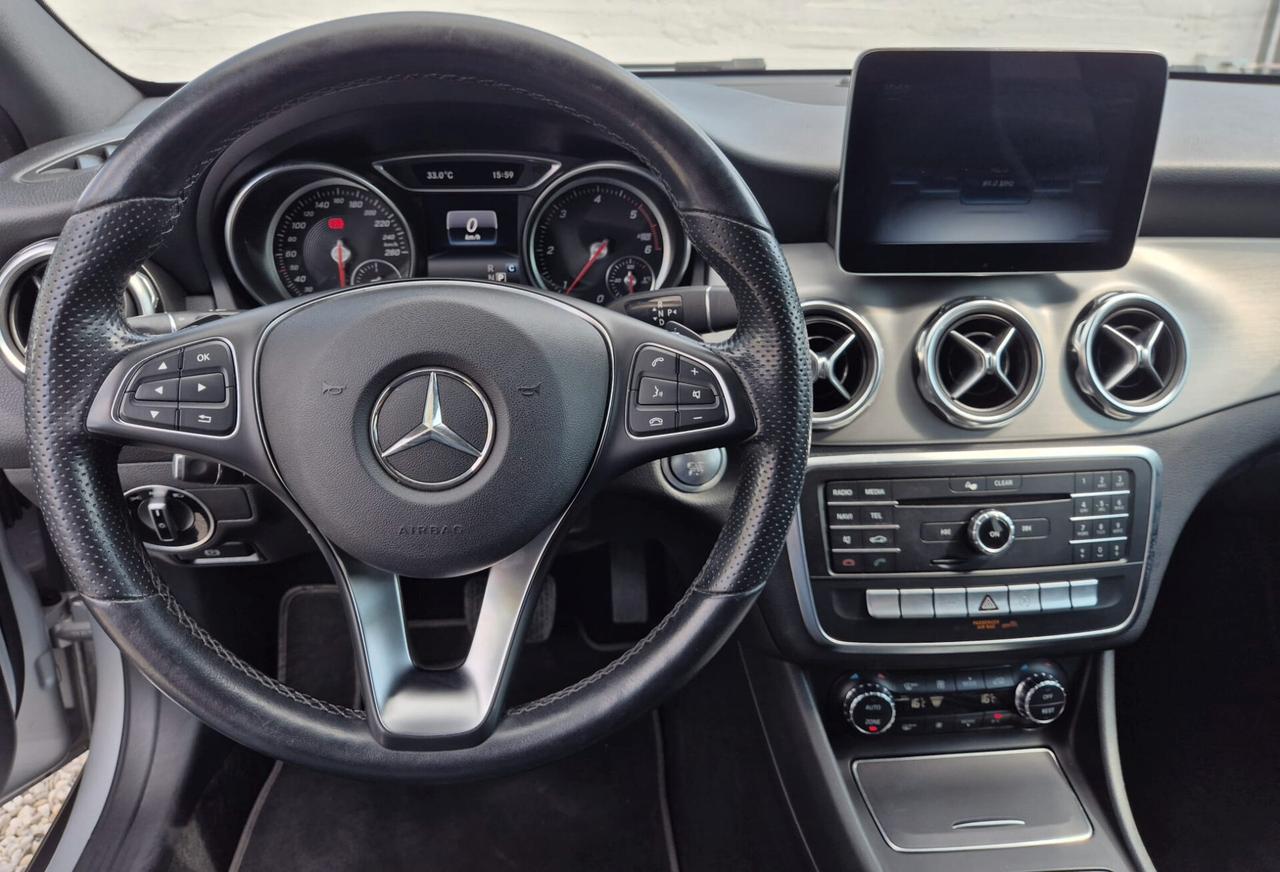 Mercedes-benz GLA 200 d Automatic Premium