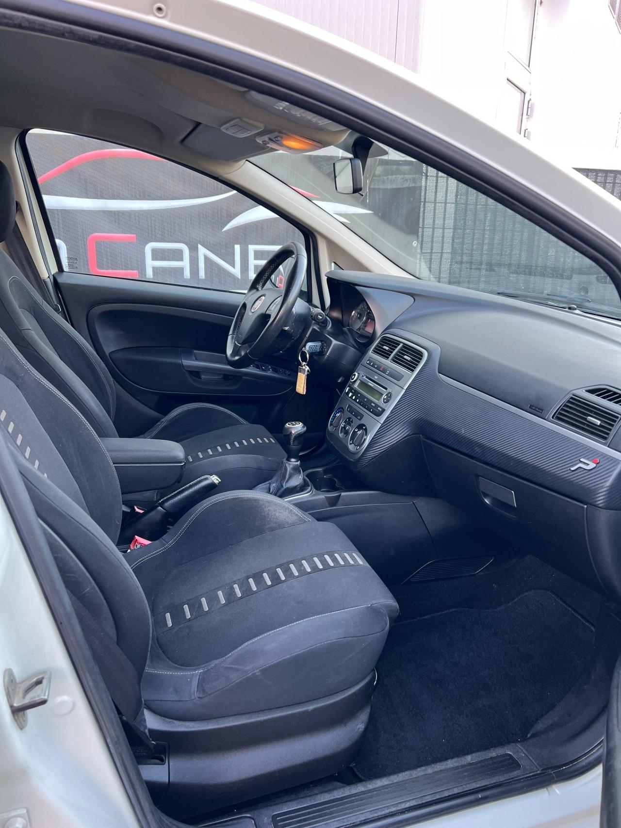 Fiat Grande Punto 1.4 5 porte SPORT