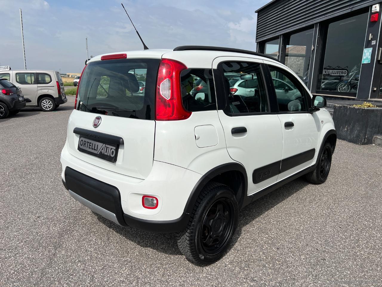 FIAT Panda 1.3 MJT 95 CV S&S 4x4 IVA DEDUCIBILE