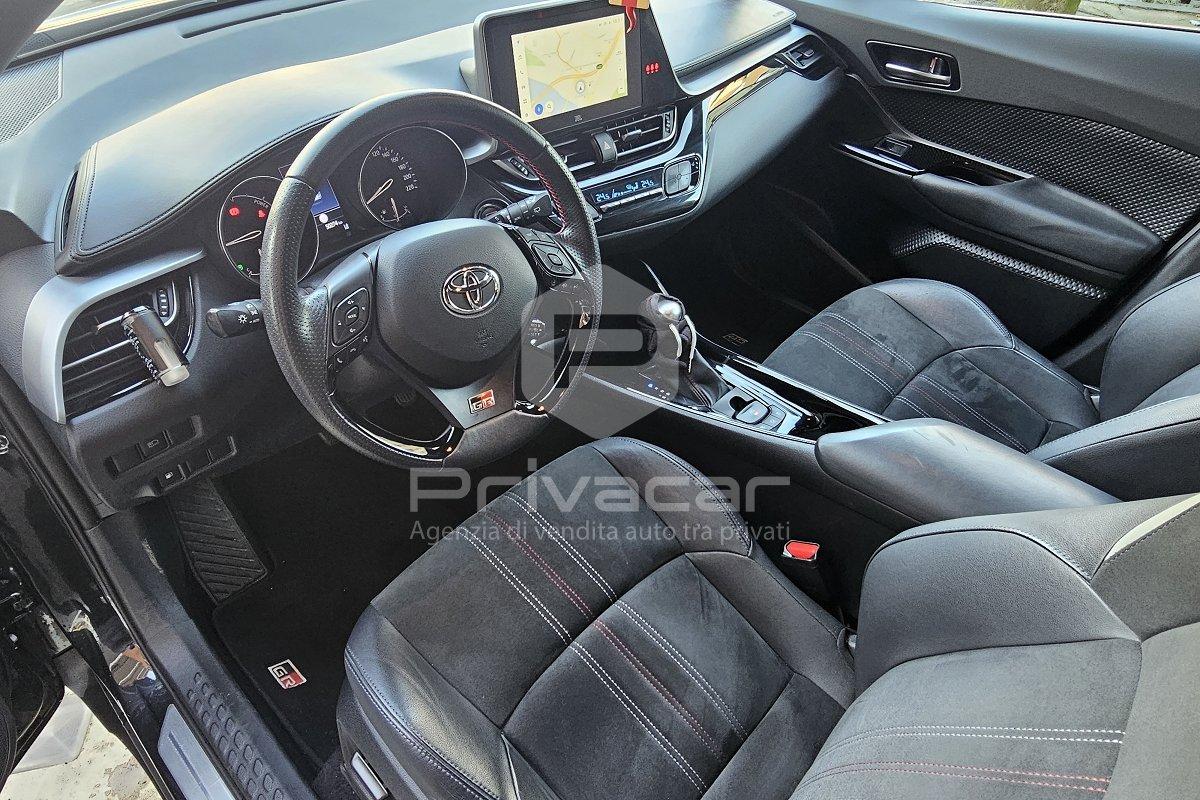 TOYOTA C-HR 2.0 Hybrid E-CVT GR Sport Black Edition
