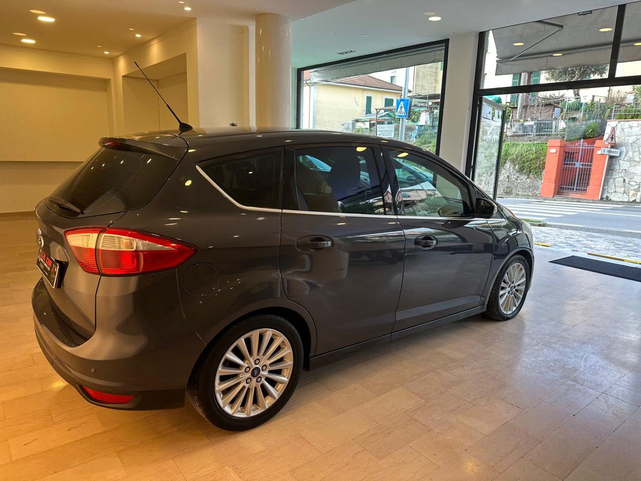 Ford C-Max 1.6 TDCi 115CV Titanium