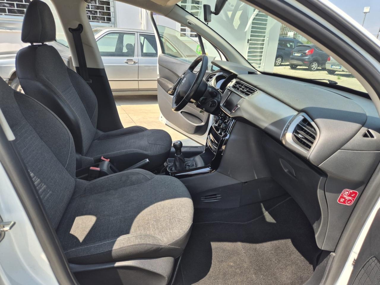 Opel Corsa 1.4 90CV GPL Tech Coupé n-Joy