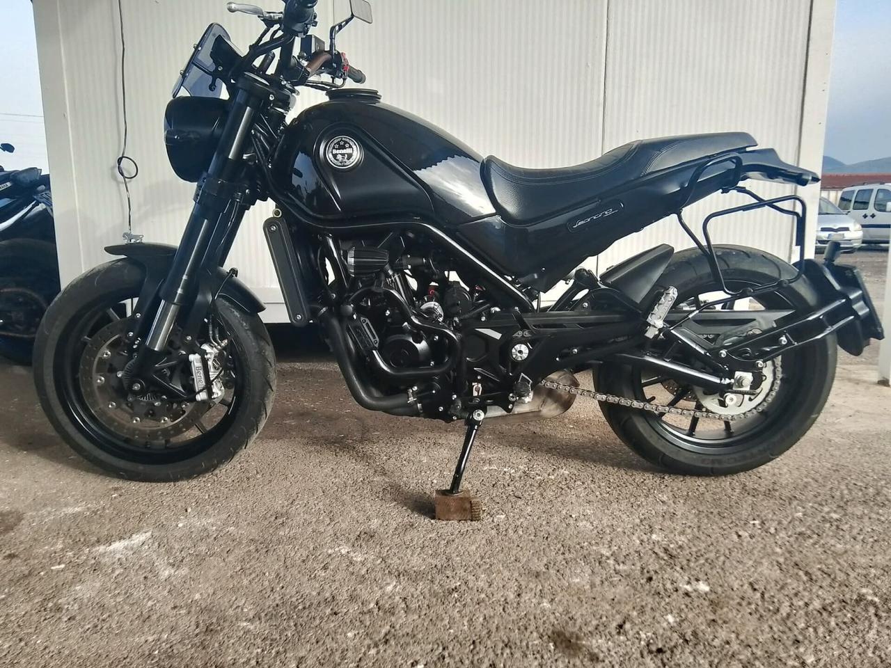Benelli Leoncino 500 - 2018