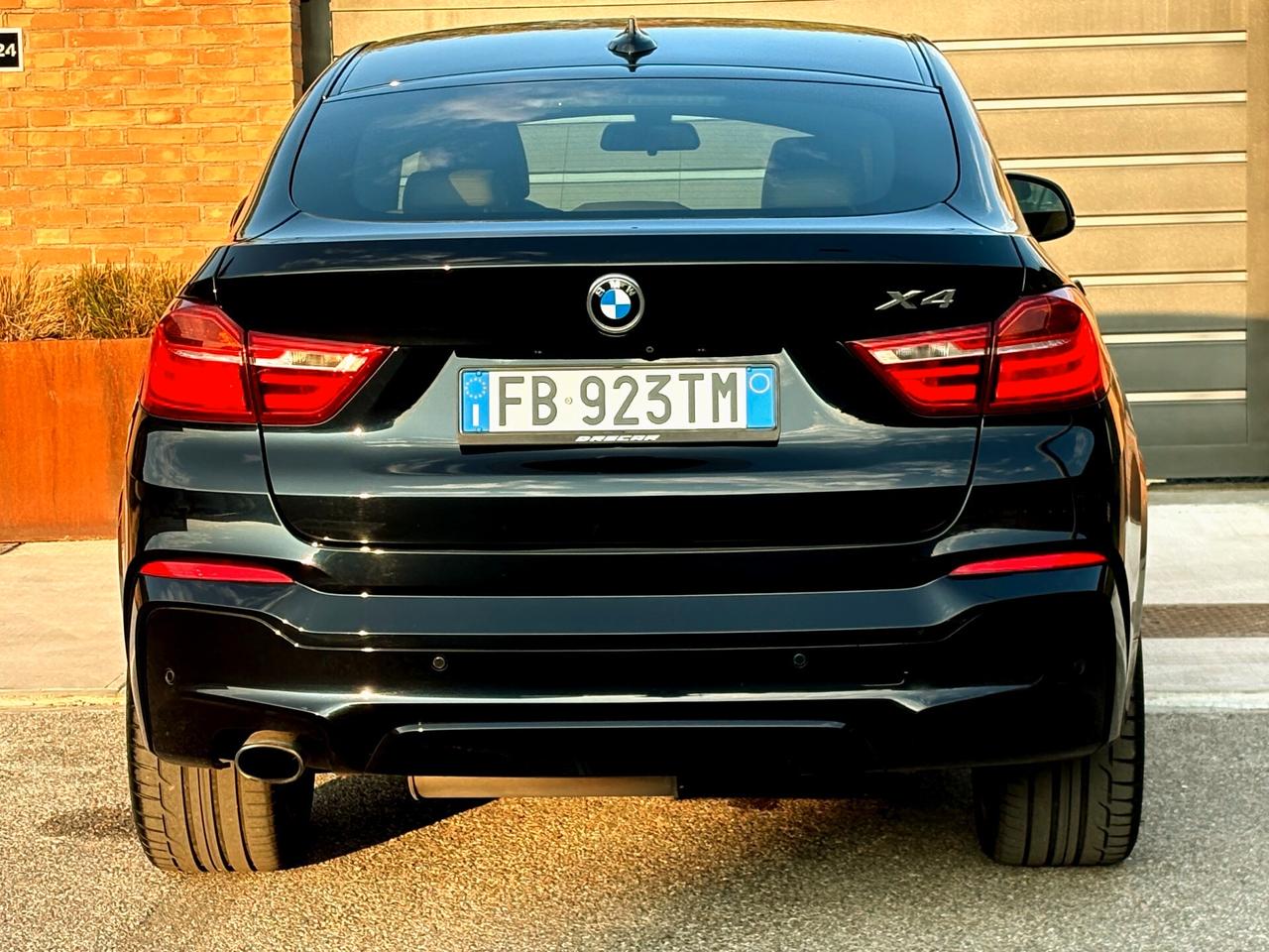 BMW X4 2.0D 4x4 "M-SPORT int/est-P.Beige,Navi-2016
